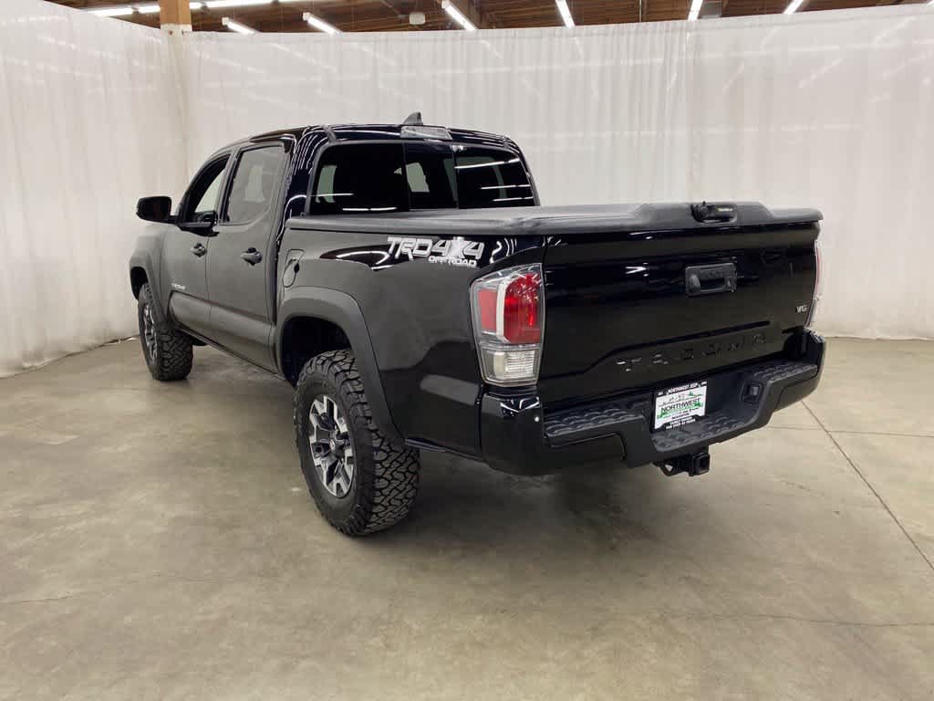Used 2021 Toyota Tacoma TRD Off-Road w/ Technology Package AWD/4WD image 4