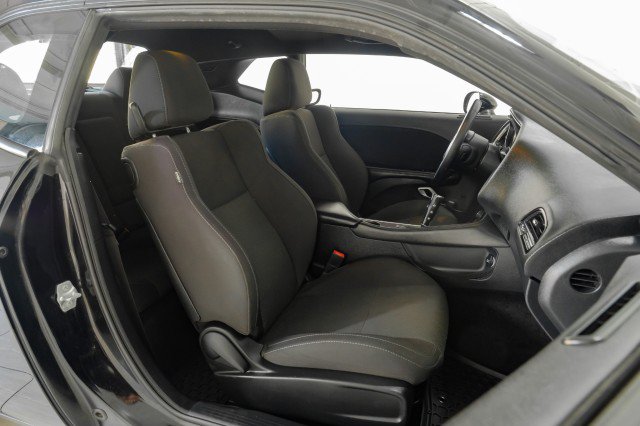 Used 2015 Dodge Challenger R/T Scat Pack RWD image 38