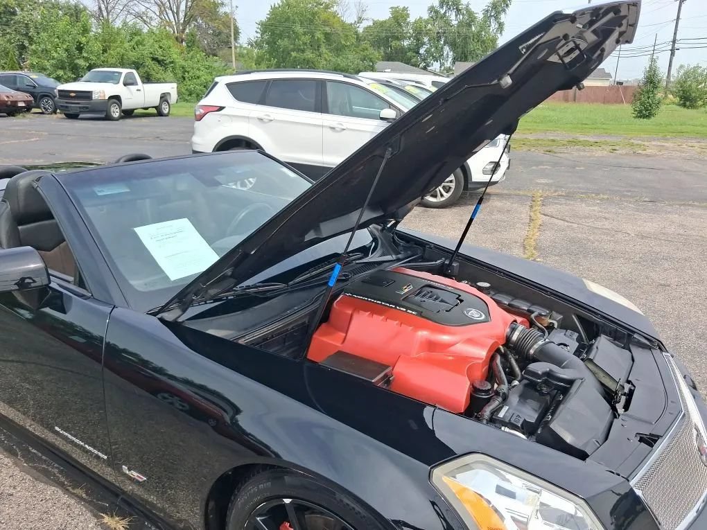Used 2006 Cadillac XLR V RWD image 55