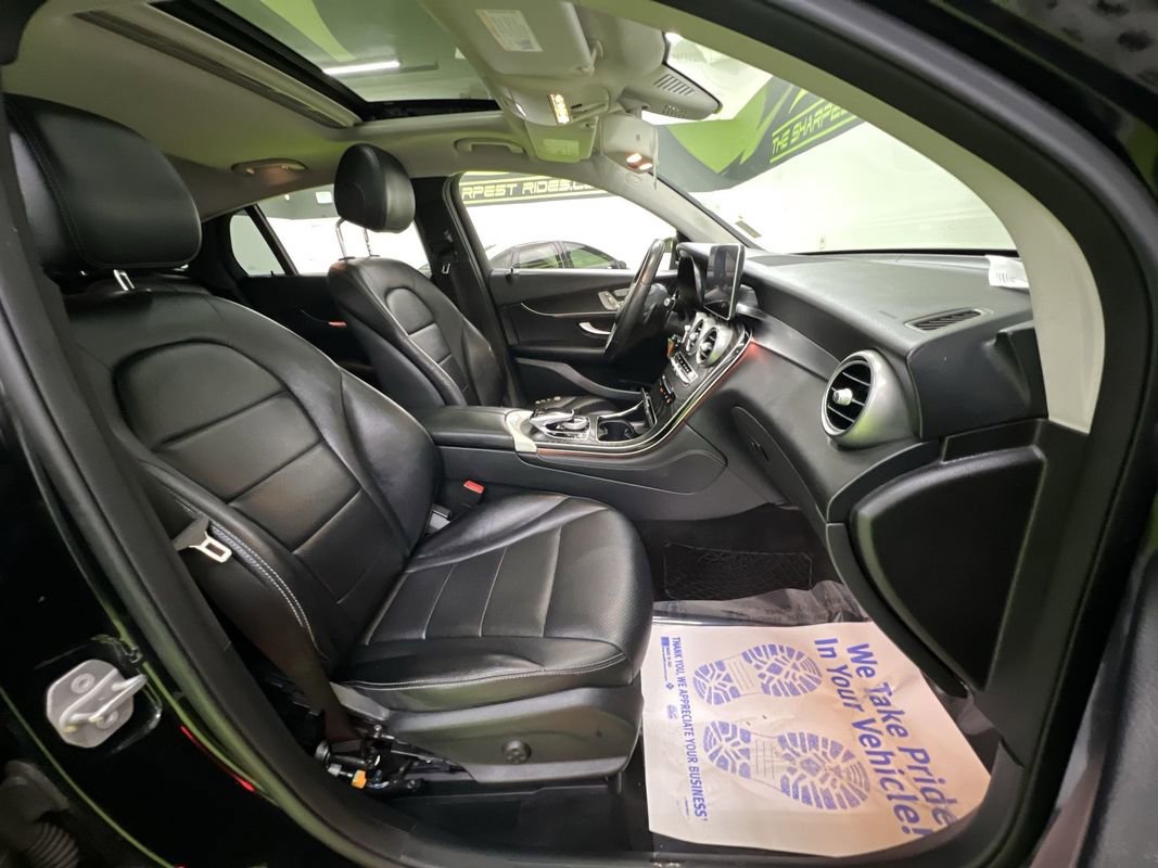 Used 2017 Mercedes-Benz GLC 300 4MATIC Coupe w/ Premium 2 Package image 31