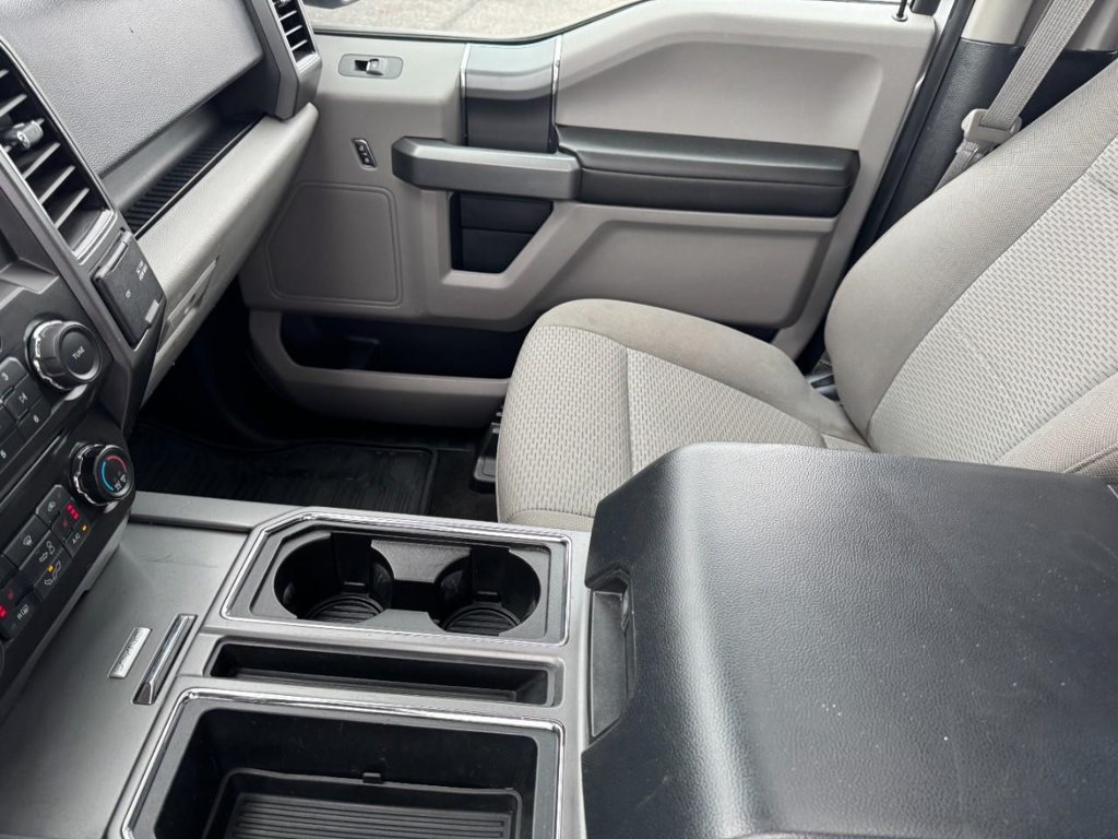 Used 2018 Ford F150 XLT w/ Equipment Group 302A Luxury AWD/4WD image 14