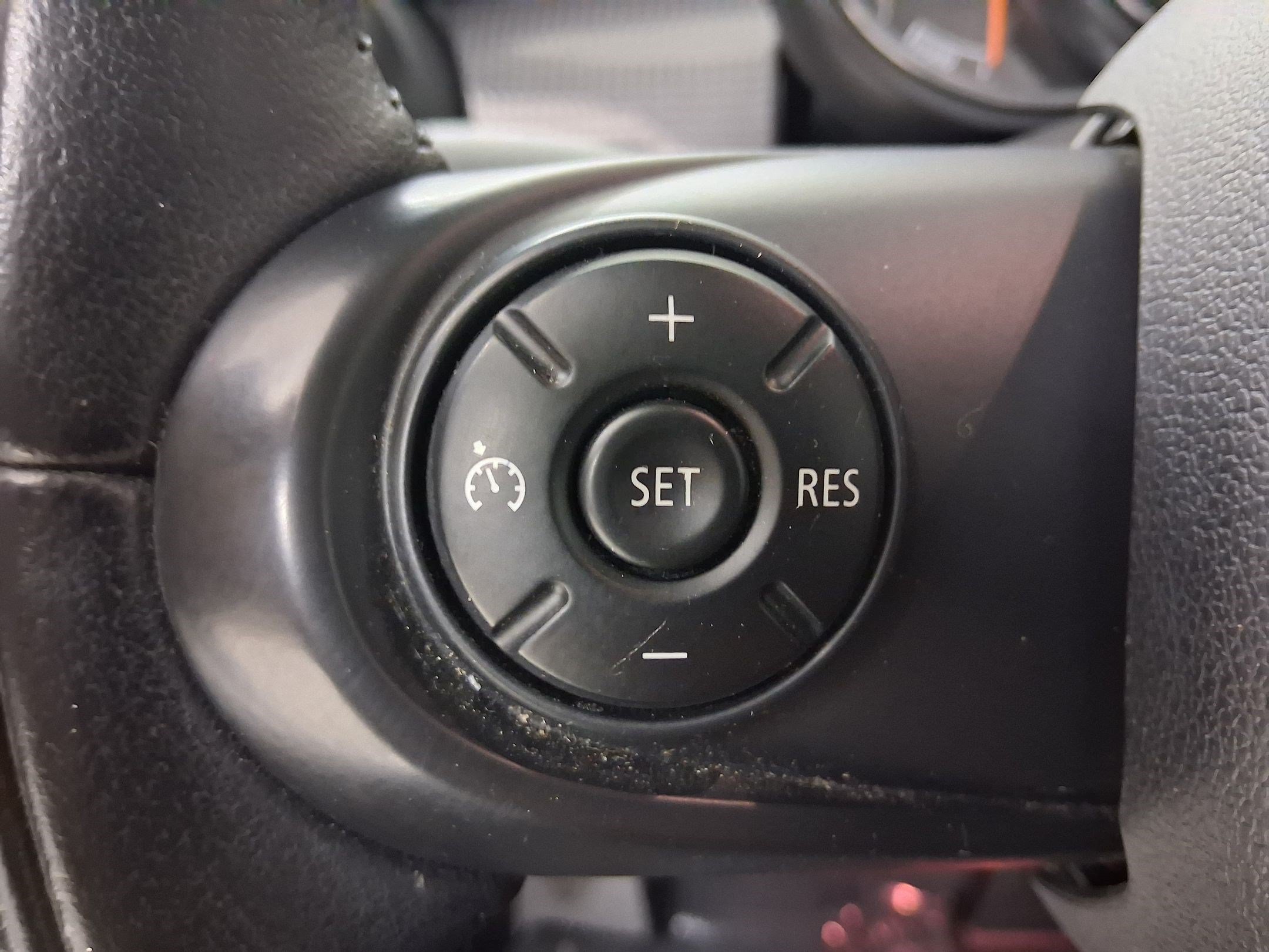 Used 2014 MINI Cooper 2-Door Hardtop FWD image 22