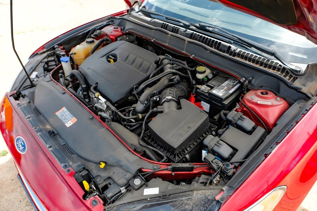 Used 2016 Ford Fusion SE FWD image 52