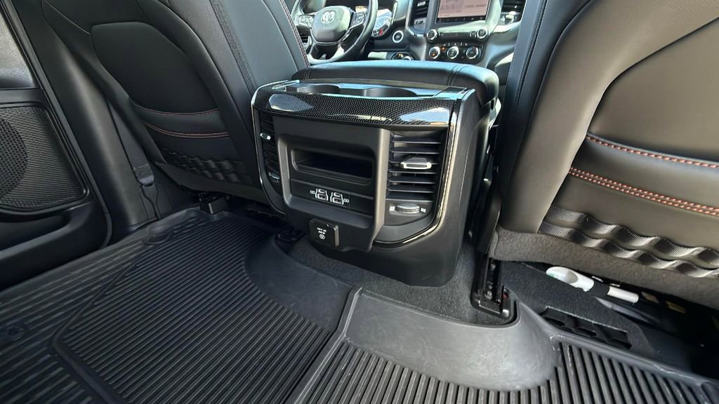 Used 2022 RAM 1500 Big Horn w/ Built-to-serve Edition image 31