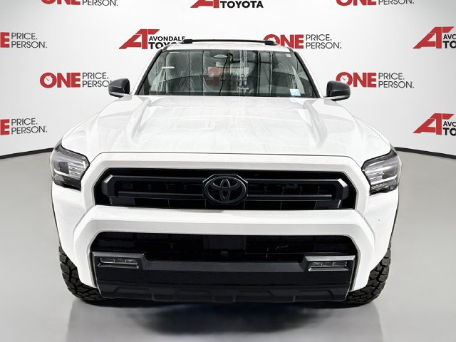 New 2026 Toyota 4Runner SR5 AWD/4WD image 2