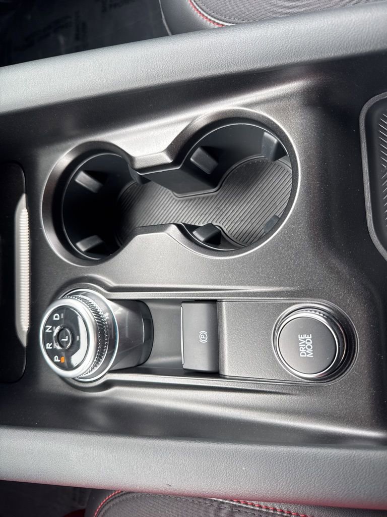 Used 2025 Ford Explorer ST-Line w/ ST-Line Street Pack image 18