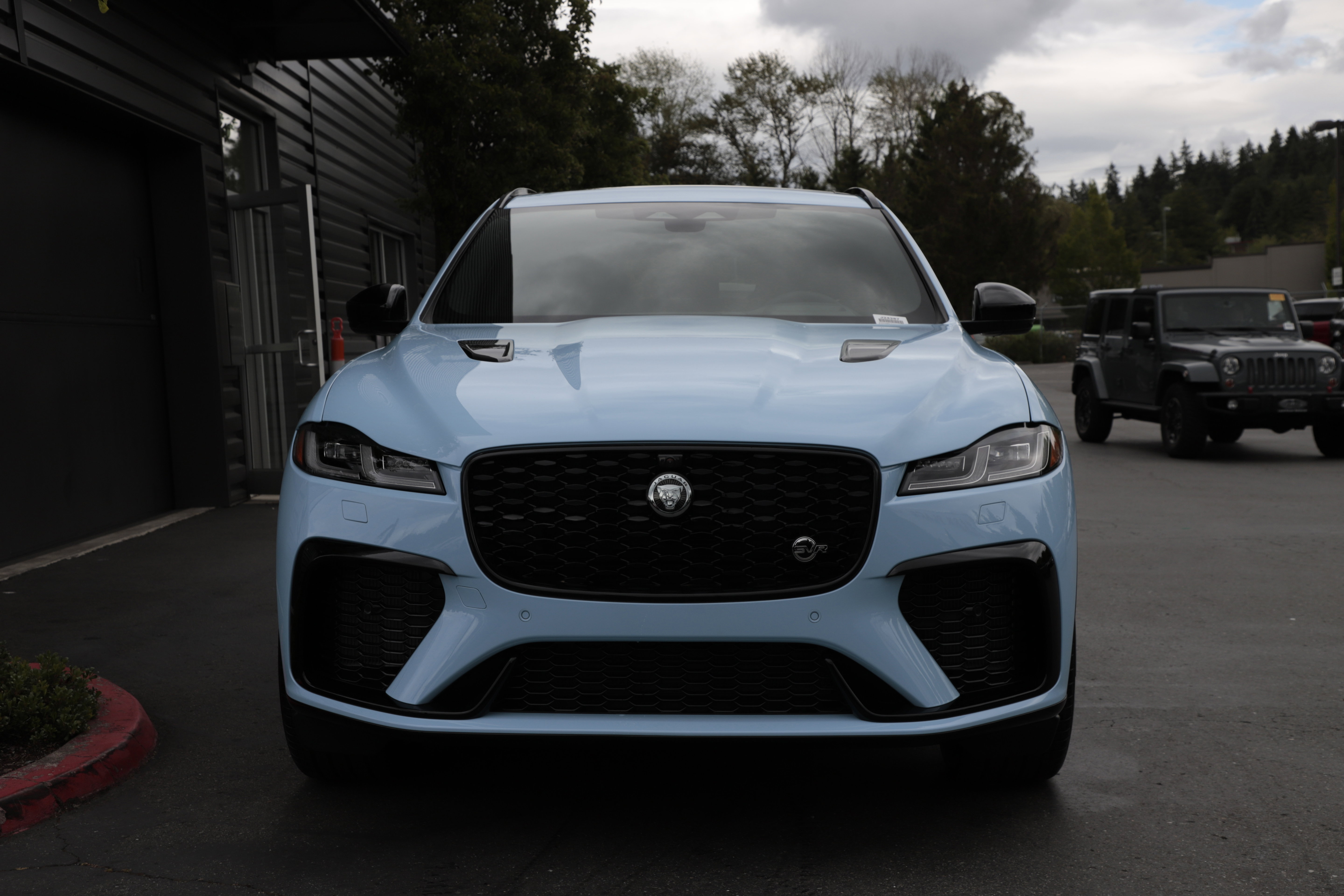 New 2026 Jaguar F-PACE SVR AWD/4WD image 4