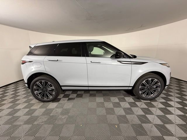 New 2026 Land Rover Range Rover Evoque S image 8