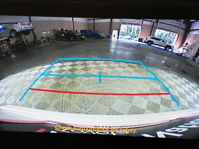 Used 2024 Toyota Corolla LE FWD image 29