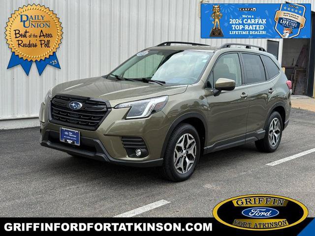 Used 2024 Subaru Forester Premium AWD/4WD image 1