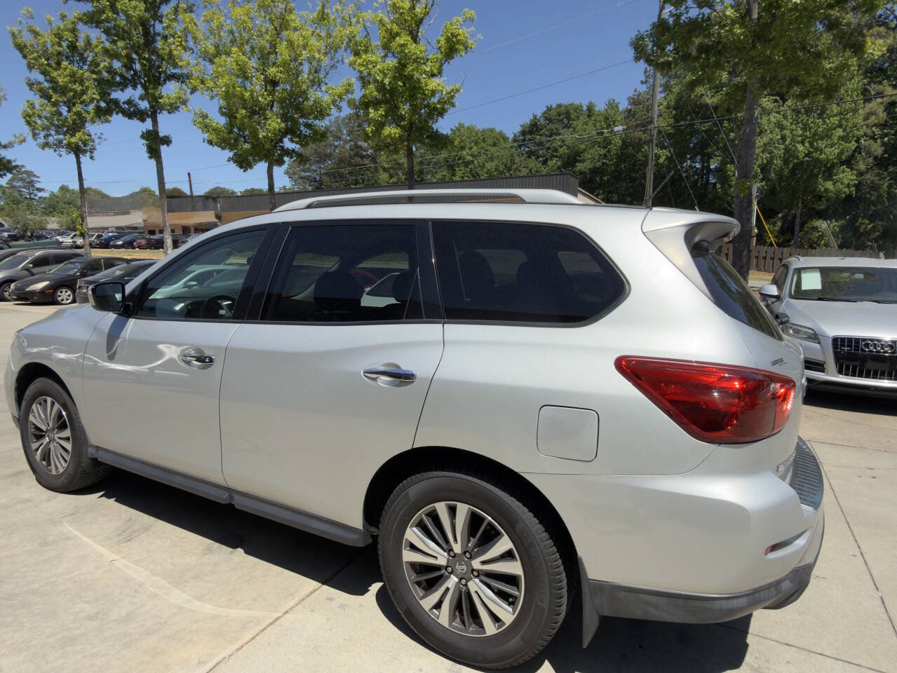 Used 2017 Nissan Pathfinder S AWD/4WD image 83