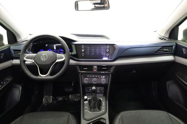 Used 2022 Volkswagen Taos SE image 16