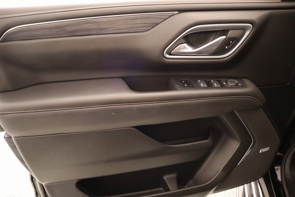 Used 2021 GMC Yukon XL SLT image 15