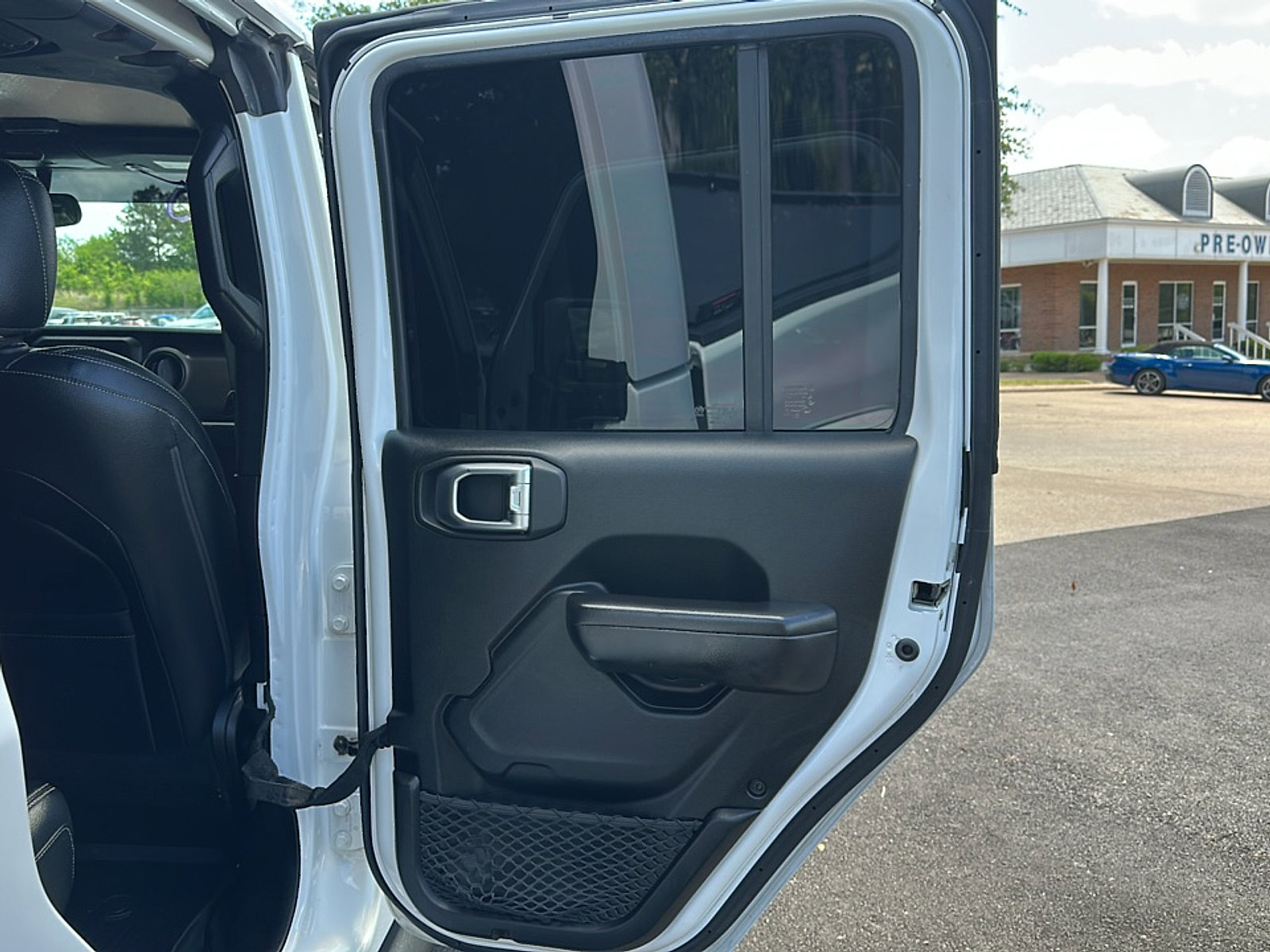 Used 2020 Jeep Gladiator Sport w/ Quick Order Package 24S image 23