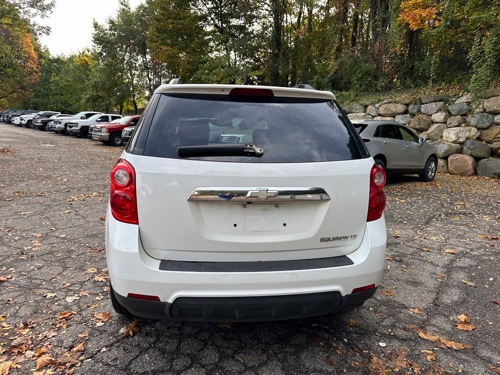 Used 2011 Chevrolet Equinox LT FWD image 4