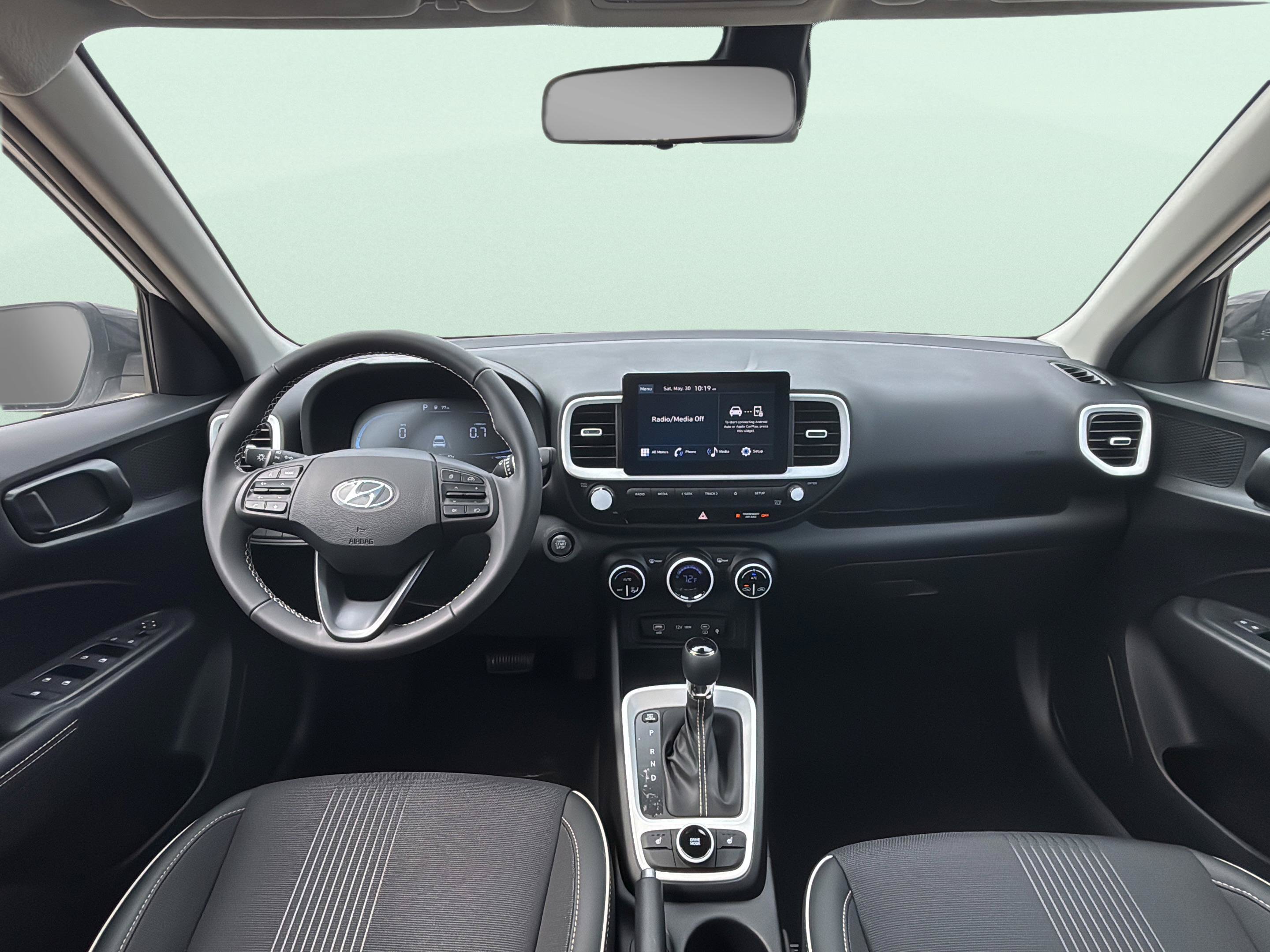 New 2026 Hyundai Venue SEL FWD image 9