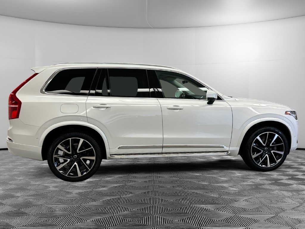 Used 2023 Volvo XC90 B6 Plus w/ Protection Package Premier AWD/4WD image 7