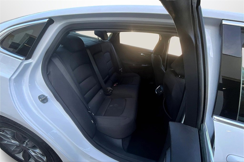 Used 2023 Chevrolet Malibu LT image 24