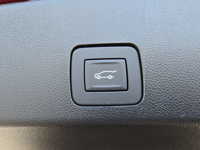 Used 2024 Buick Encore GX Sport Touring w/ Comfort Package FWD image 18