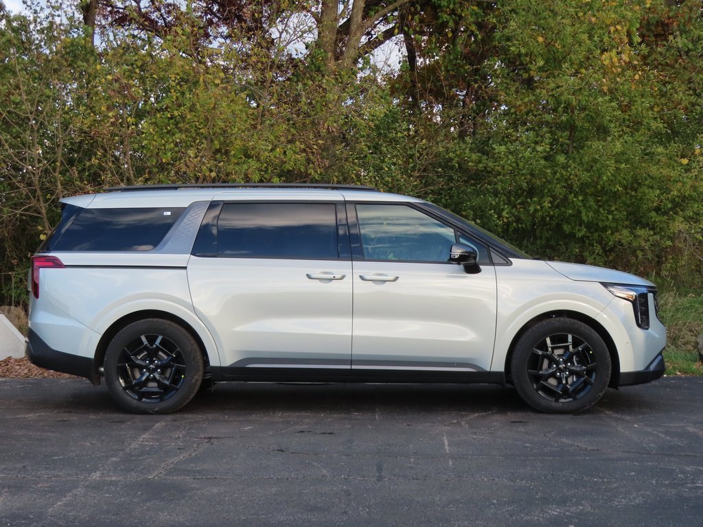 New 2026 Kia Carnival SX Prestige image 2