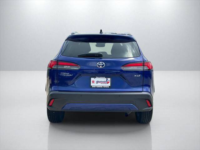 Certified 2025 Toyota Corolla Cross XLE w/ Convenience Package FWD image 6