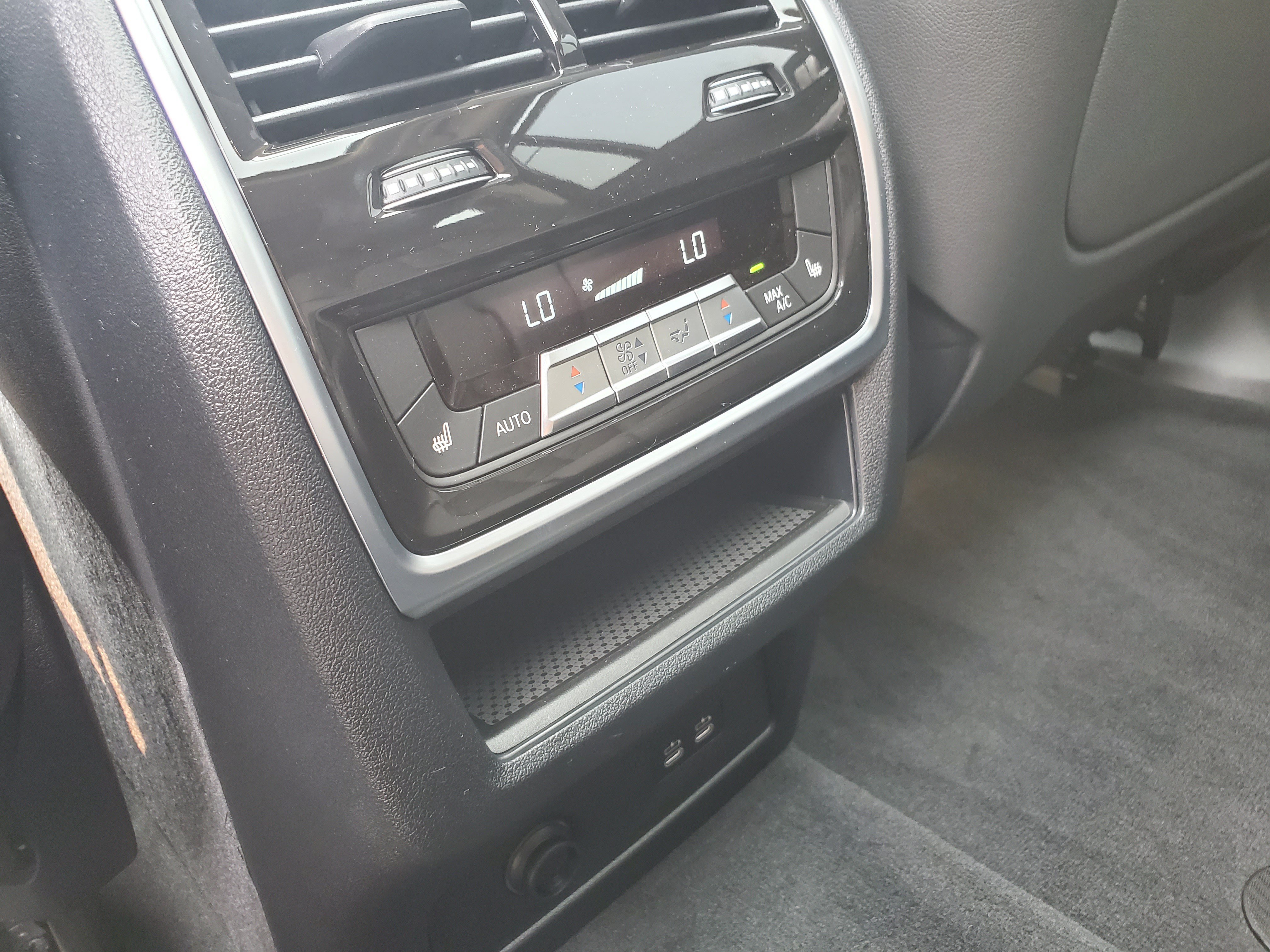 New 2027 BMW X7 xDrive40i AWD/4WD image 32