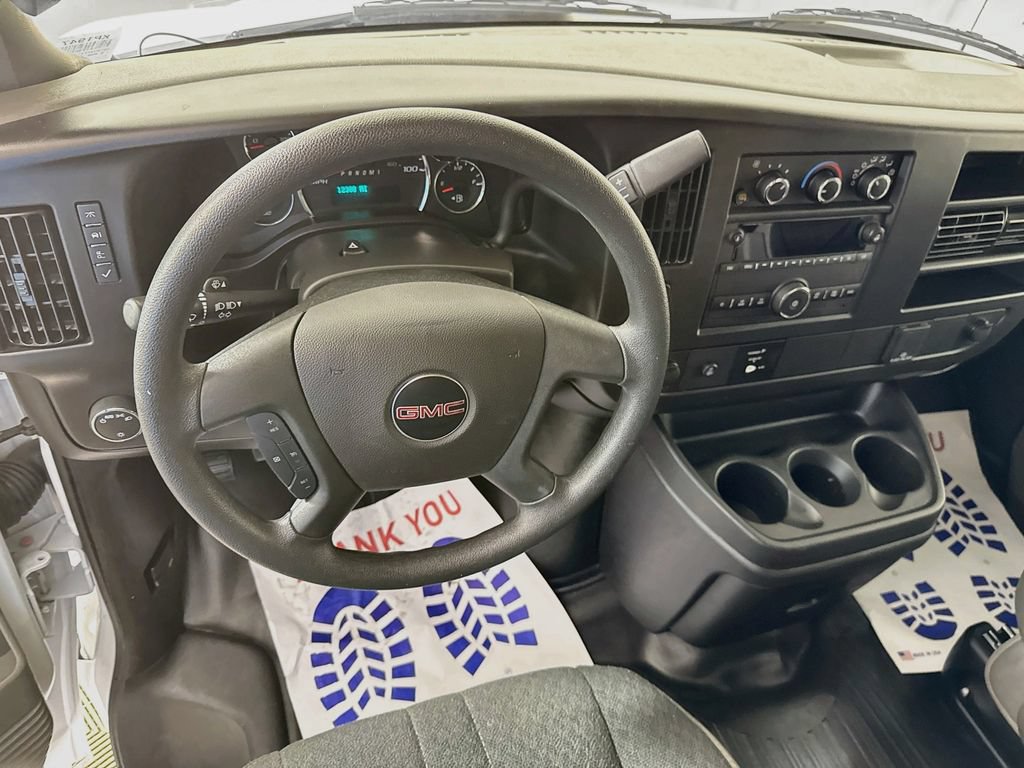 Used 2025 GMC Savana 2500 w/ Driver Convenience Package RWD image 3