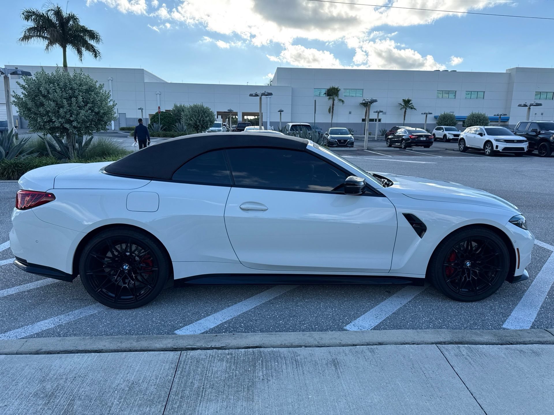 Used 2025 BMW M4 xDrive Competition AWD/4WD image 6
