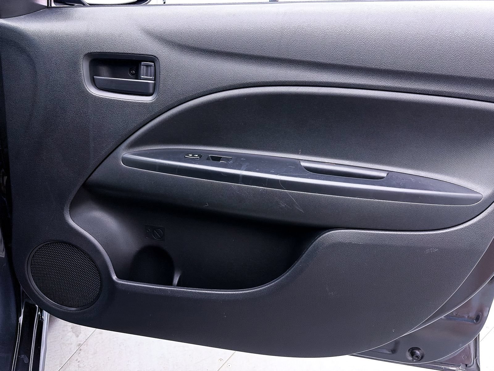 Used 2024 Mitsubishi Mirage G4 LE FWD image 28