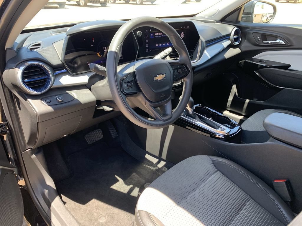 Certified 2024 Chevrolet Trax LT FWD image 7