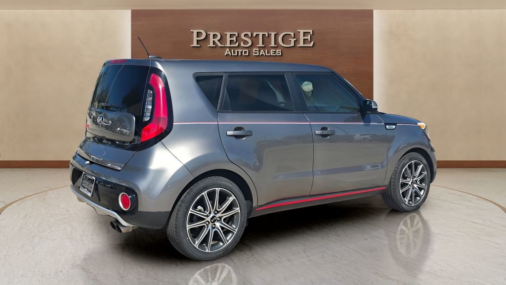 Used 2018 Kia Soul ! FWD image 24