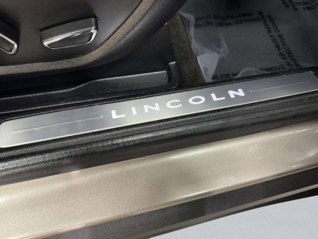 Used 2019 Lincoln MKC Select w/ Select Plus Package image 57