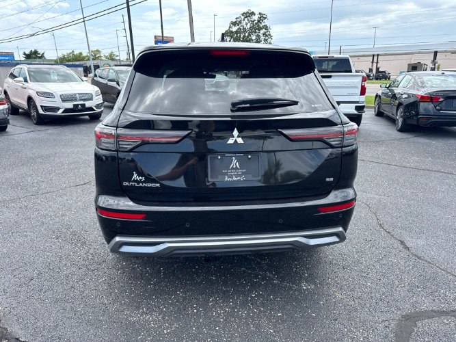 Used 2025 Mitsubishi Outlander SE AWD/4WD image 6