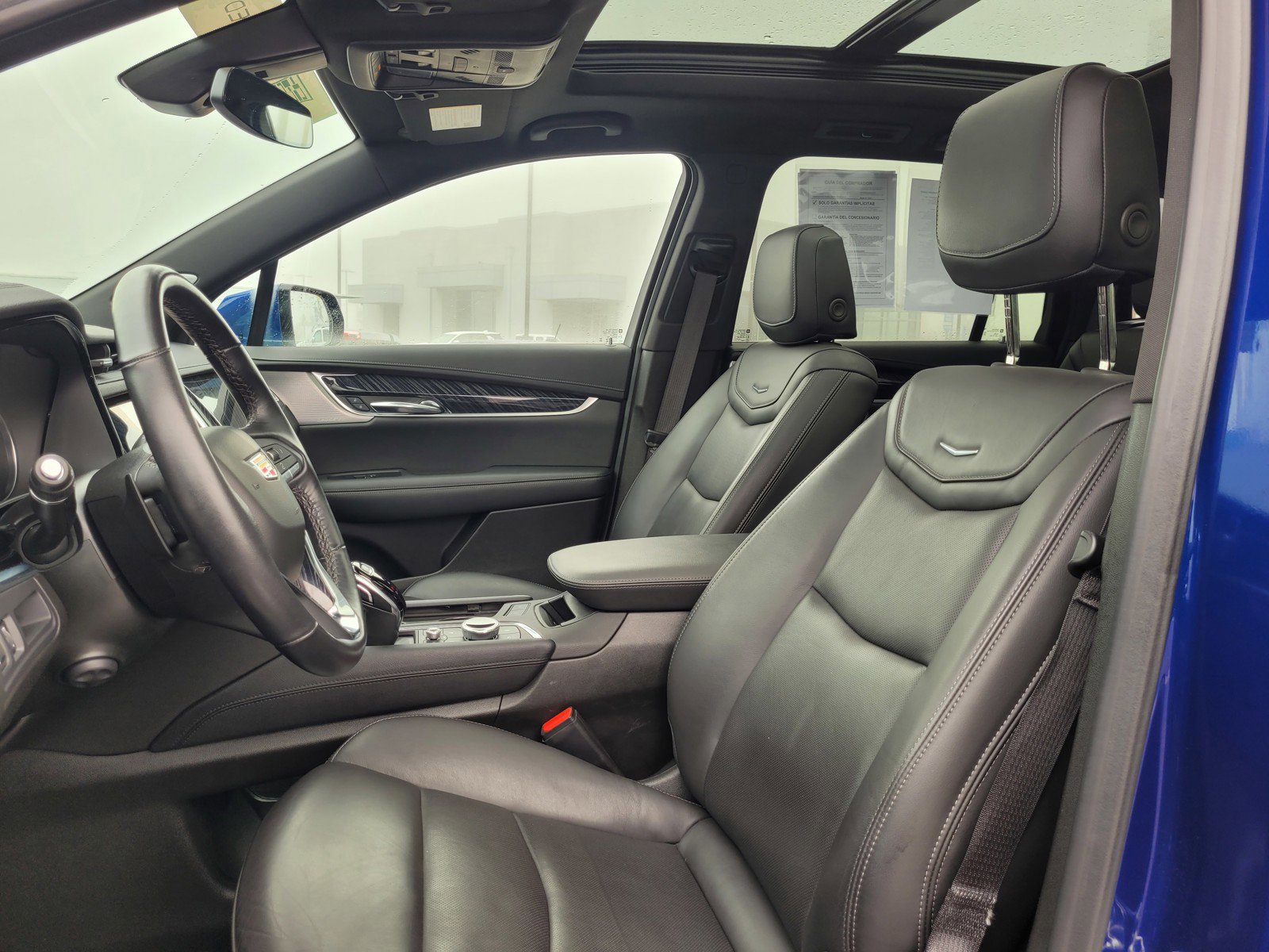 Certified 2025 Cadillac XT6 Premium Luxury image 10