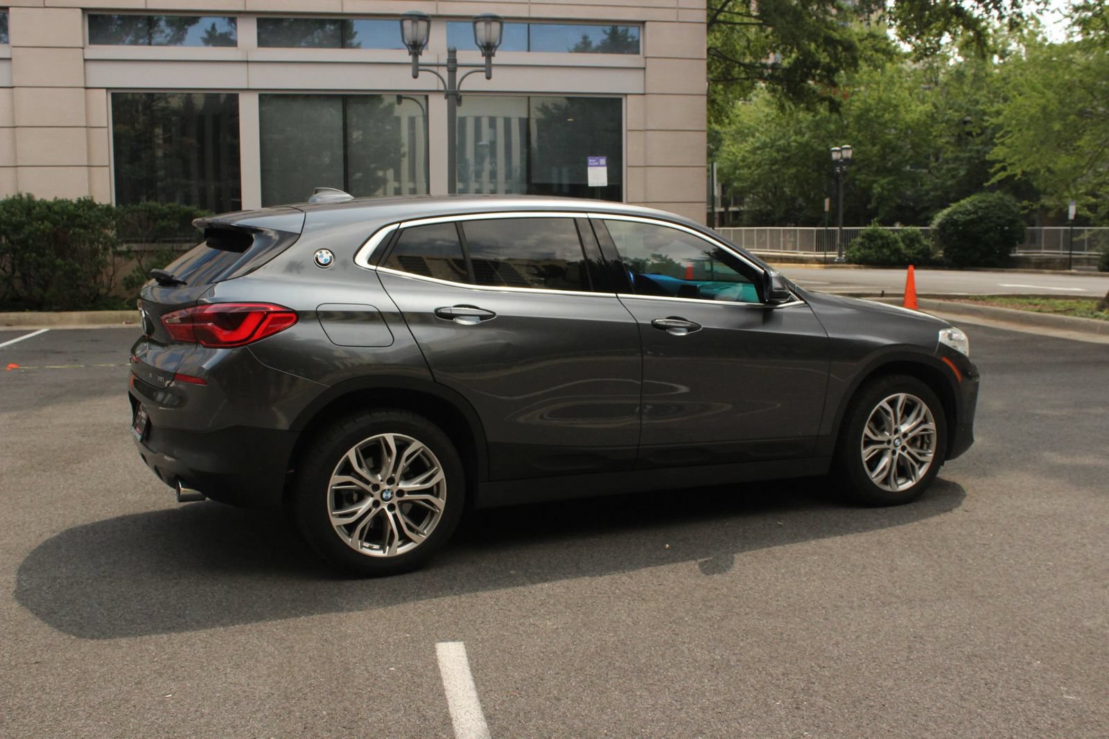 Used 2018 BMW X2 sDrive28i w/ Convenience Package FWD image 7