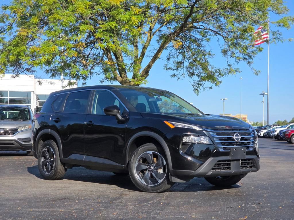 Used 2024 Nissan Rogue SV