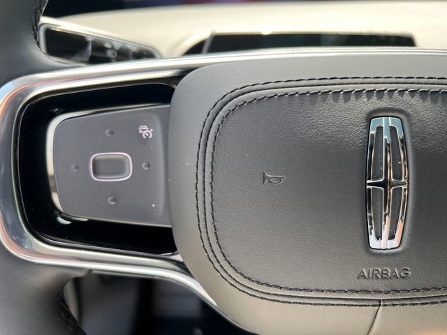 New 2026 Lincoln Nautilus Reserve w/ Jet Appearance Package image 34