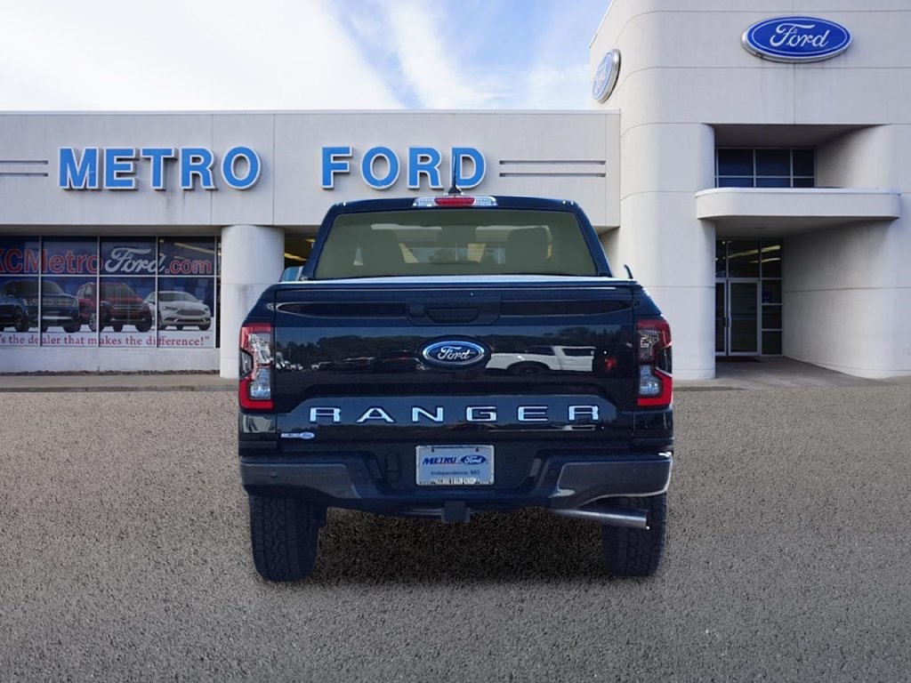 Certified 2024 Ford Ranger Lariat w/ Advanced Towing Package AWD/4WD image 4