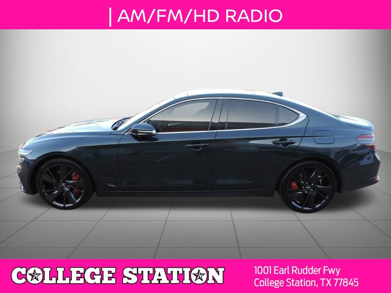 Used 2022 Genesis G70 3.3T RWD image 7