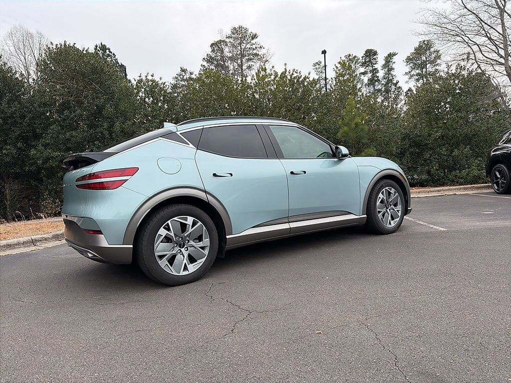 Used 2025 Genesis GV60 RWD image 3