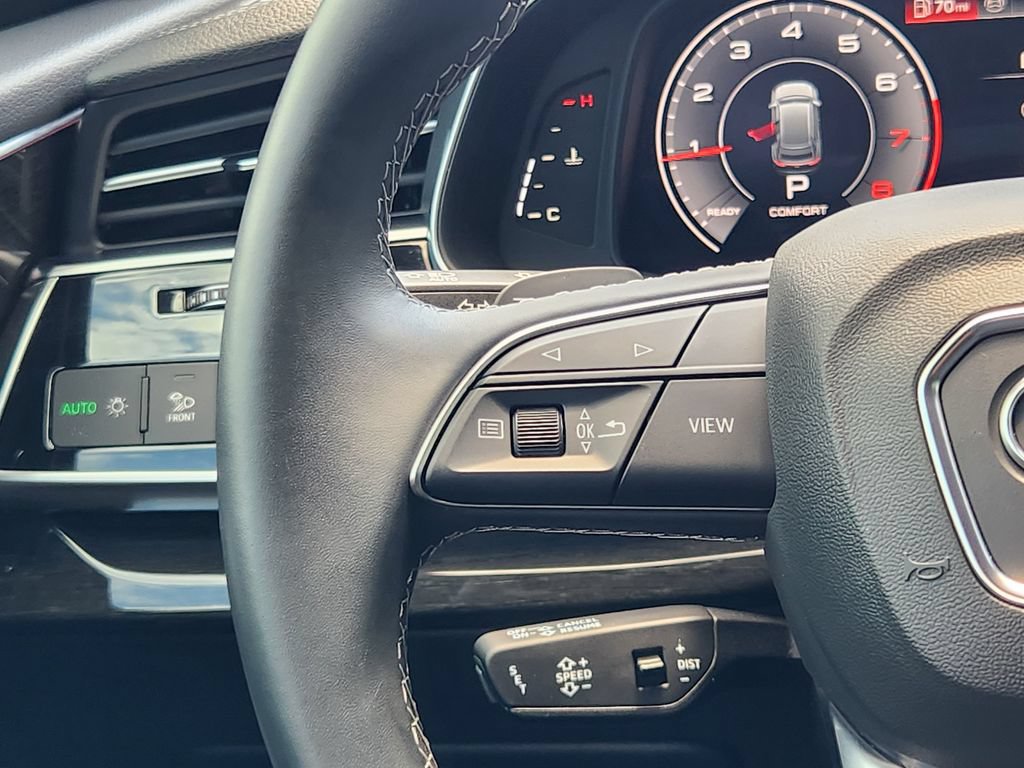 Certified 2024 Audi Q8 Premium Plus w/ Premium Plus Package AWD/4WD image 33