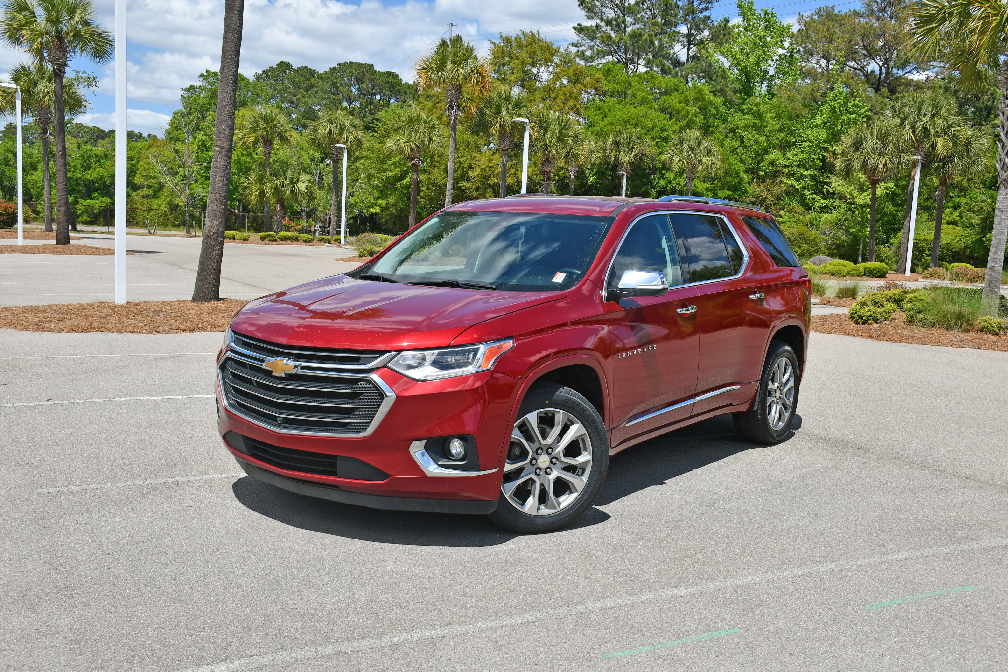 Used 2020 Chevrolet Traverse Premier FWD image 6