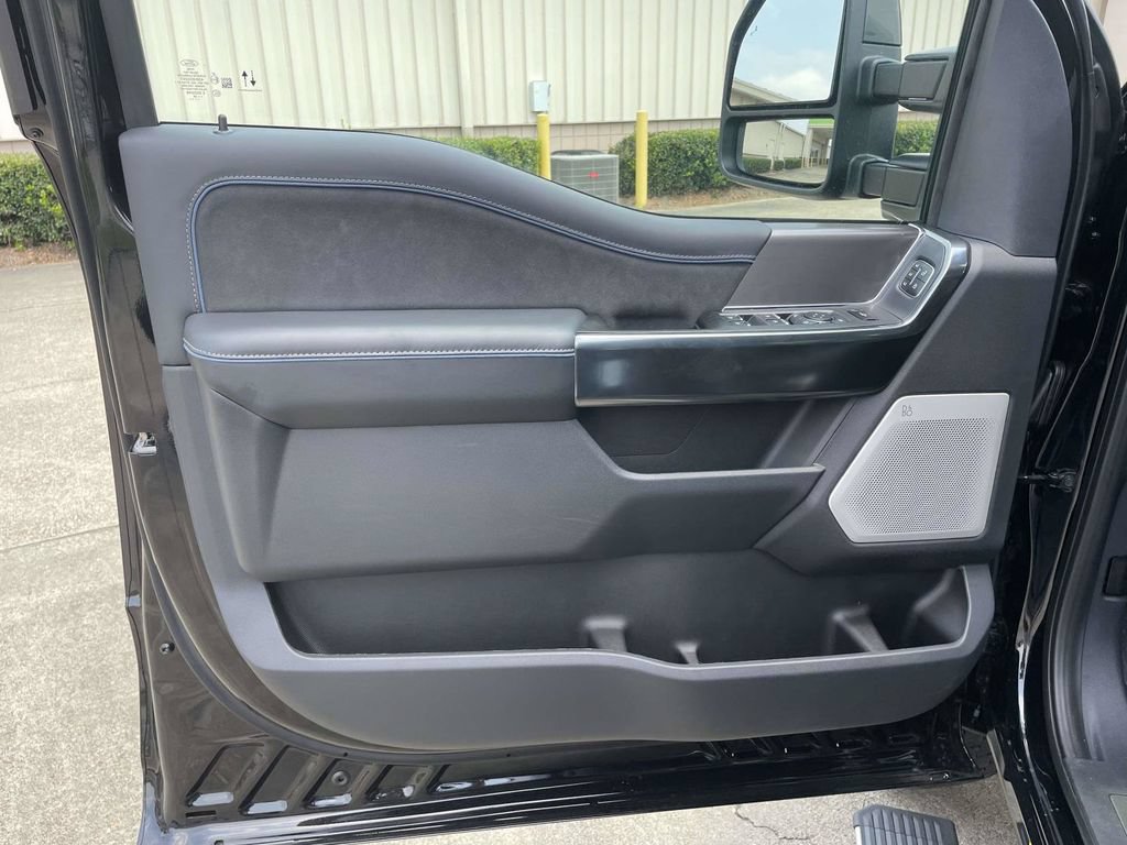 New 2026 Ford F450 Platinum AWD/4WD image 15
