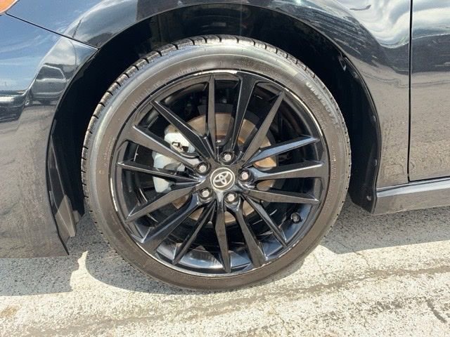 Used 2023 Toyota Camry XSE image 29