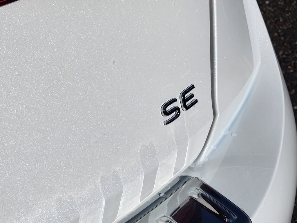 New 2026 Volkswagen Jetta SE FWD image 31