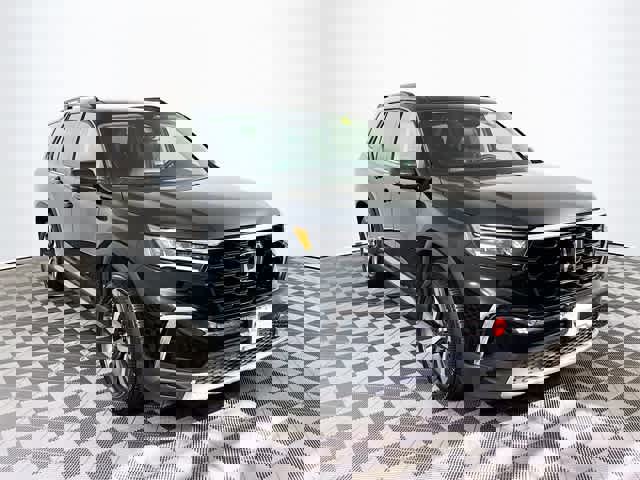 Certified 2025 Honda Pilot Touring