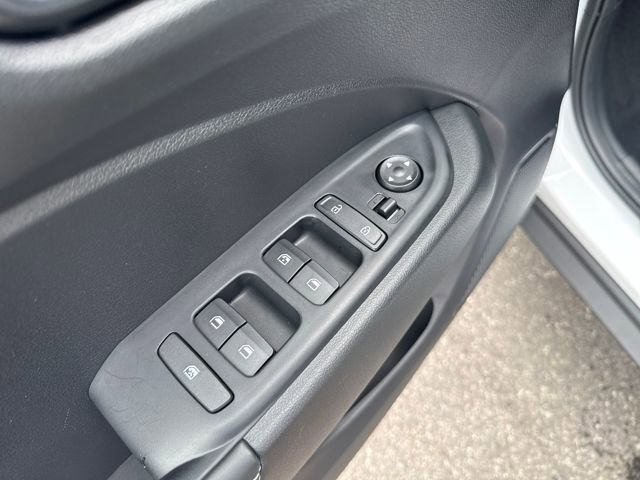 Certified 2026 Hyundai Venue SEL image 11