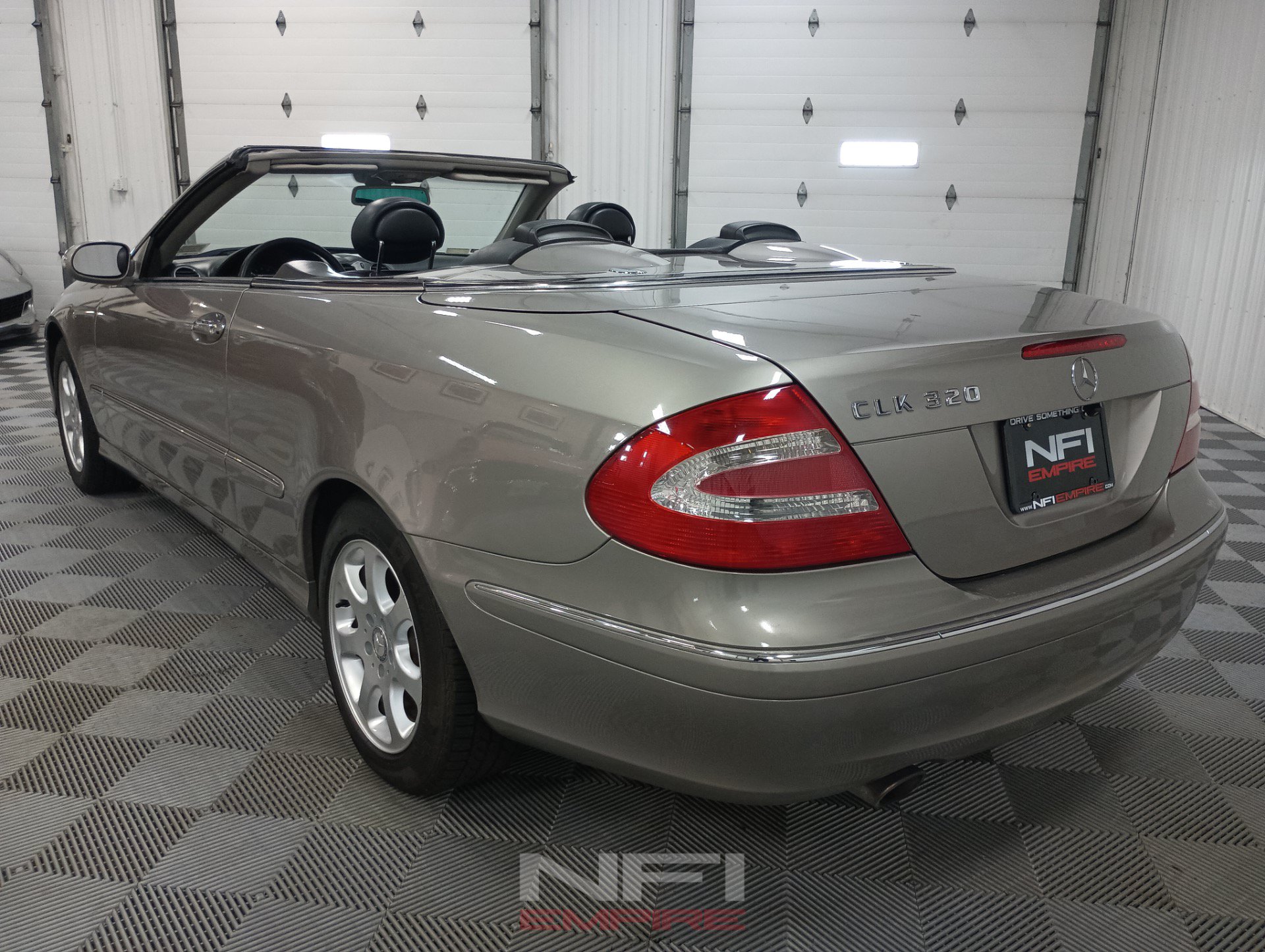 Used 2004 Mercedes-Benz CLK 320 Cabriolet image 18