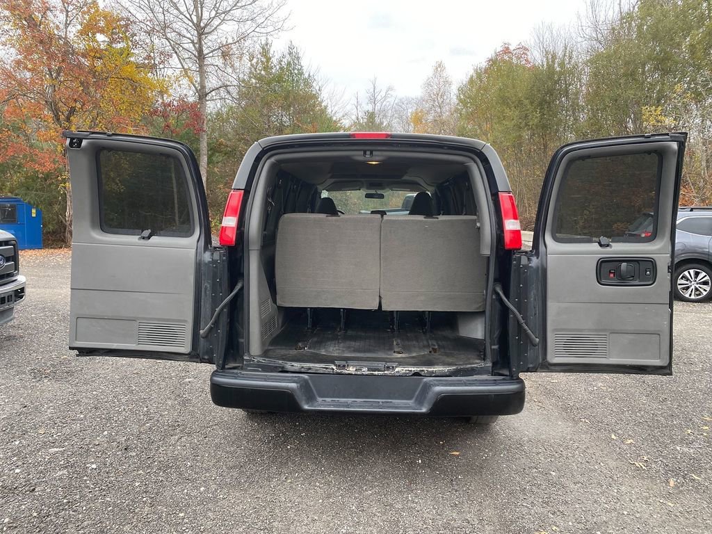 Used 2023 Chevrolet Express 2500 LS w/ Driver Convenience Package image 20