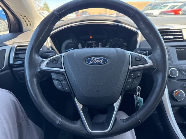Used 2014 Ford Fusion SE w/ Equipment Group 201A image 12